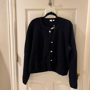 NWT Gap sweater jacket black